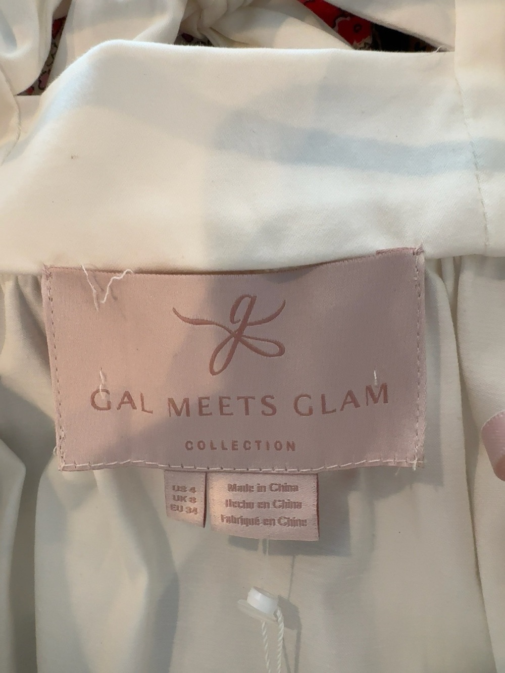 Gal Meets Glam White Tiered Bow Back dress NWT size 4 - Picture 4 of 6